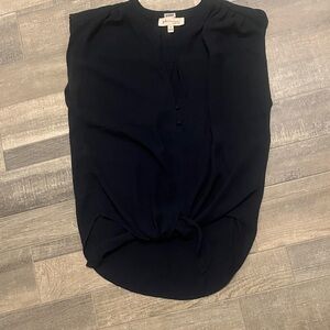 Philosophy Deep Navy V-Neck Cap Sleeve Blouse